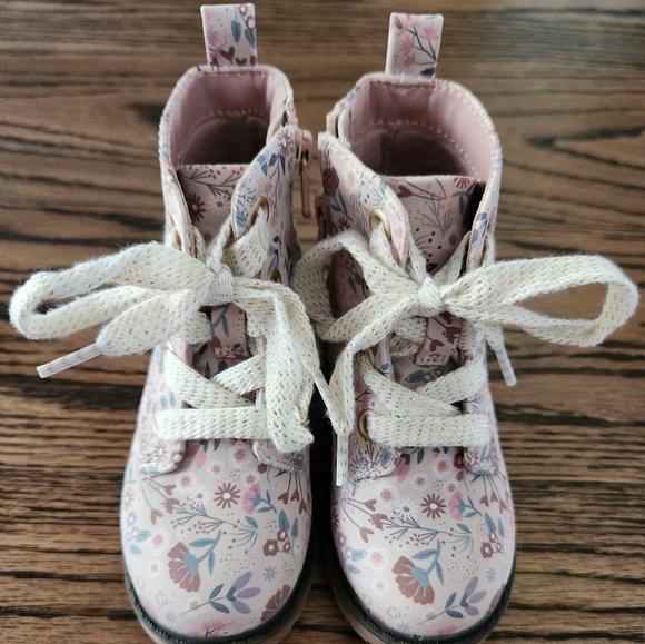 Cat & Jack Toddler Boot Lot - Picture 8 of 16